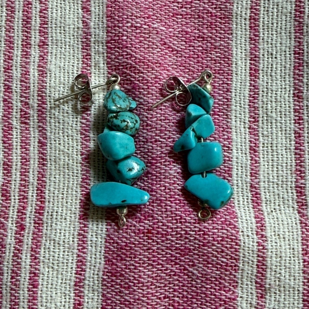 Handmade Turquoise Chip Drop Earrings – Natural Stone Boho Dangles